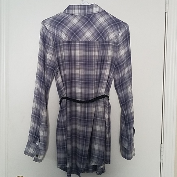 Motherhood Maternity plaid button-up with belt - Picture 3 of 3